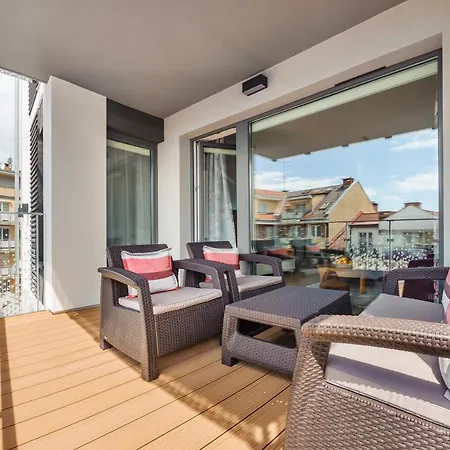 Apartamenty Sun & Snow Nadmorskie Tarasy Z Basenem Kolobrzeg Exterior photo