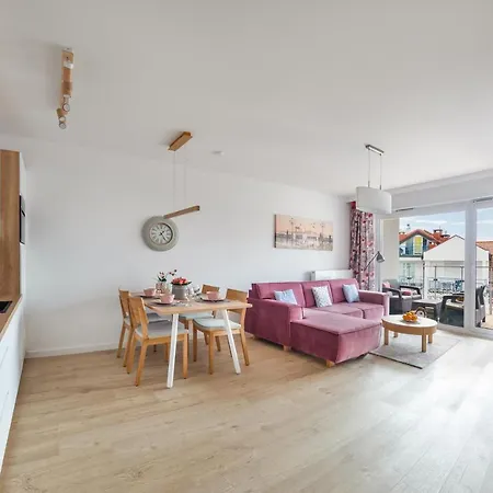 Apartamenty Sun & Snow Nadmorskie Tarasy Z Basenem Kolobrzeg Exterior photo