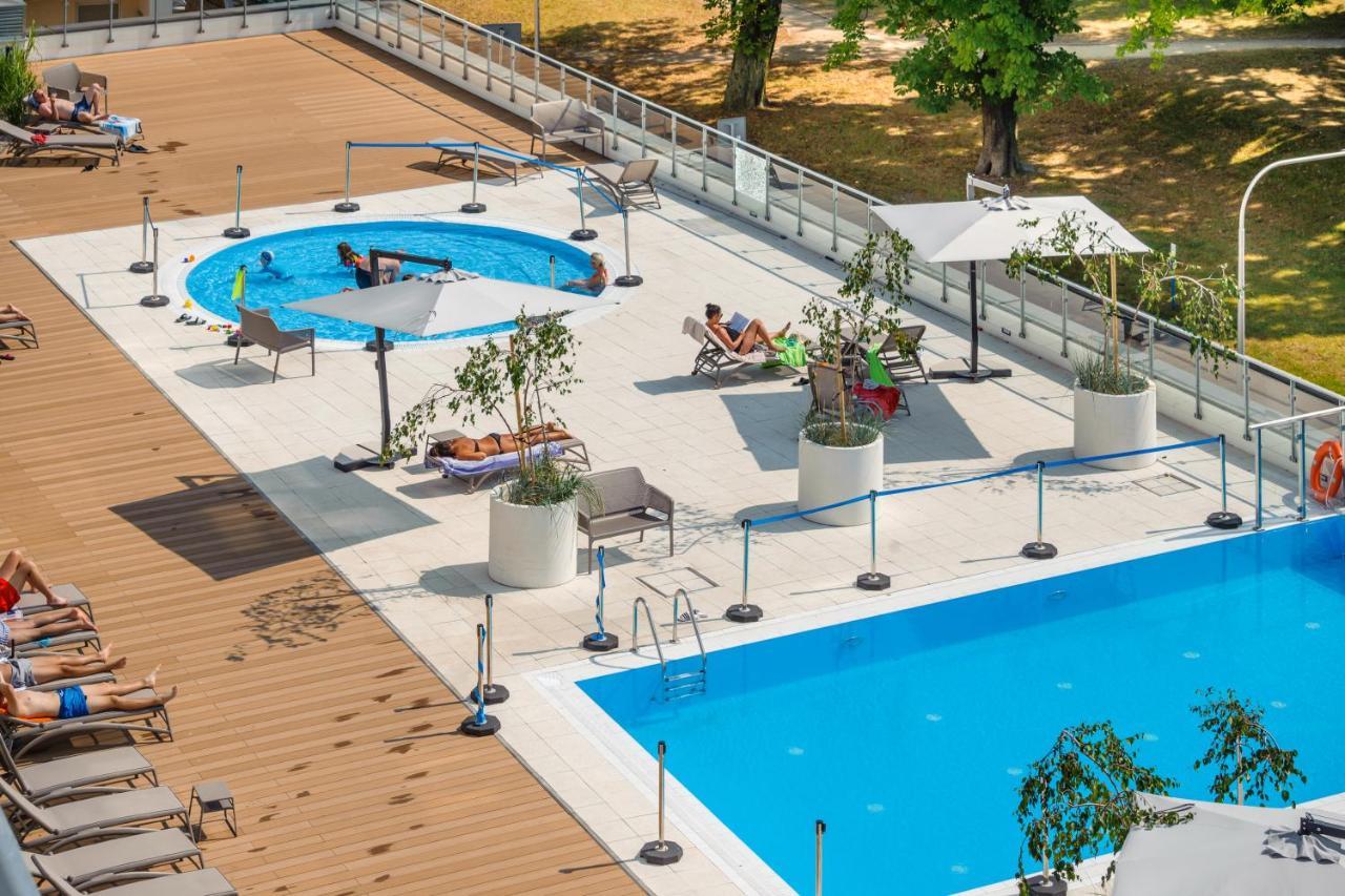 Apartmán Sun & Snow Nadmorskie Tarasy Z Basenem